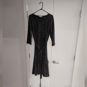 Sandra Darren Black and Silver Long Sleeve Dress
